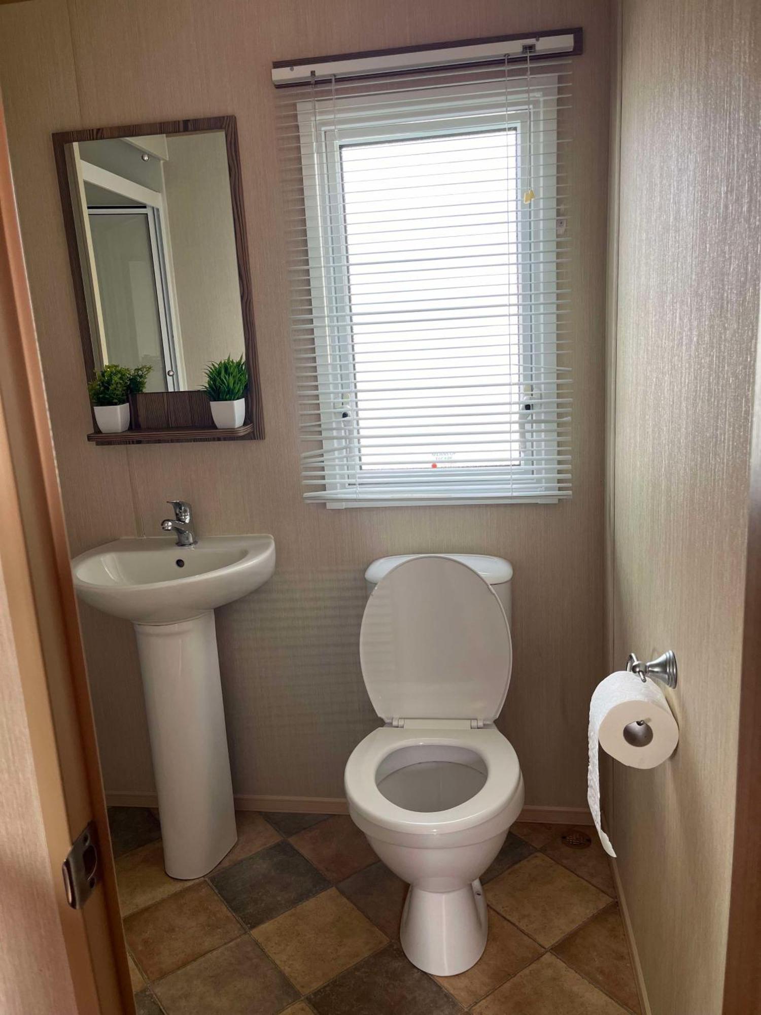 275 - Butlins Skegness, Pet Friendly And Wifi - Meadow Lakes Caravan & Lodge Hire Ingoldmells Dış mekan fotoğraf